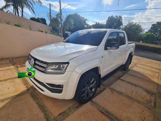 VOLKSWAGEN AMAROK 3.0 V6 TDI DIESEL HIGHLINE CD 4MOTION AUTOMÁTICO VOLKSWAGEN AMAROK 3.0 V6 TDI DIESEL HIGHLINE CD 4MOTION AUTOMÁTICO